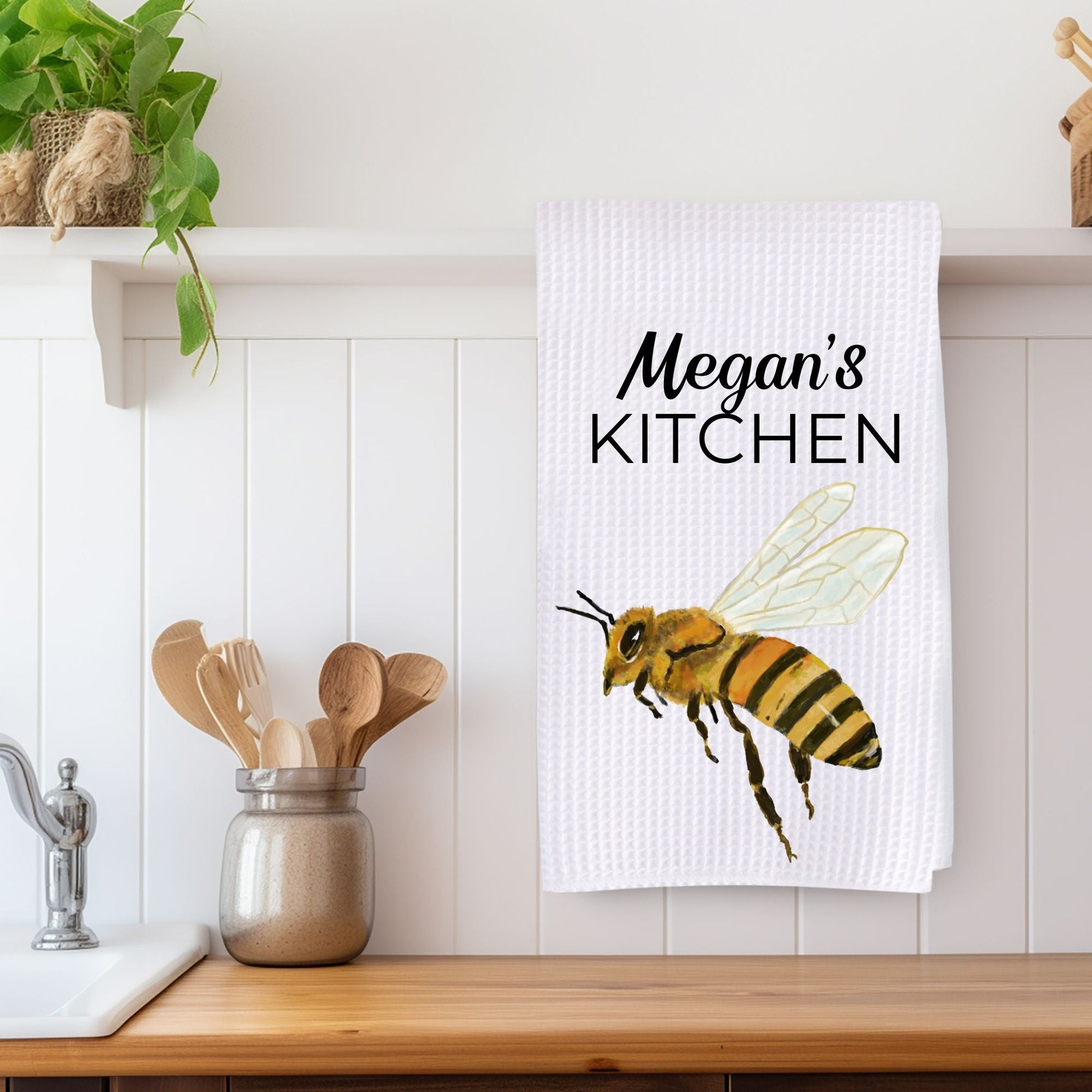 Bee Kitchen Towel - MerikaArt