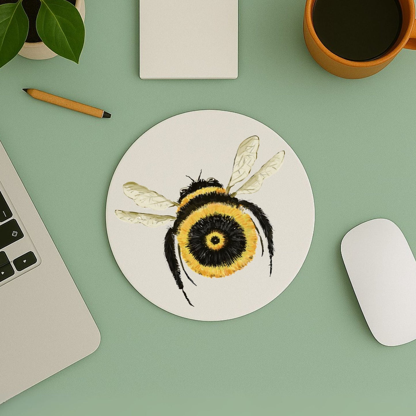 Bumblebee Mousepad - MerikaArt