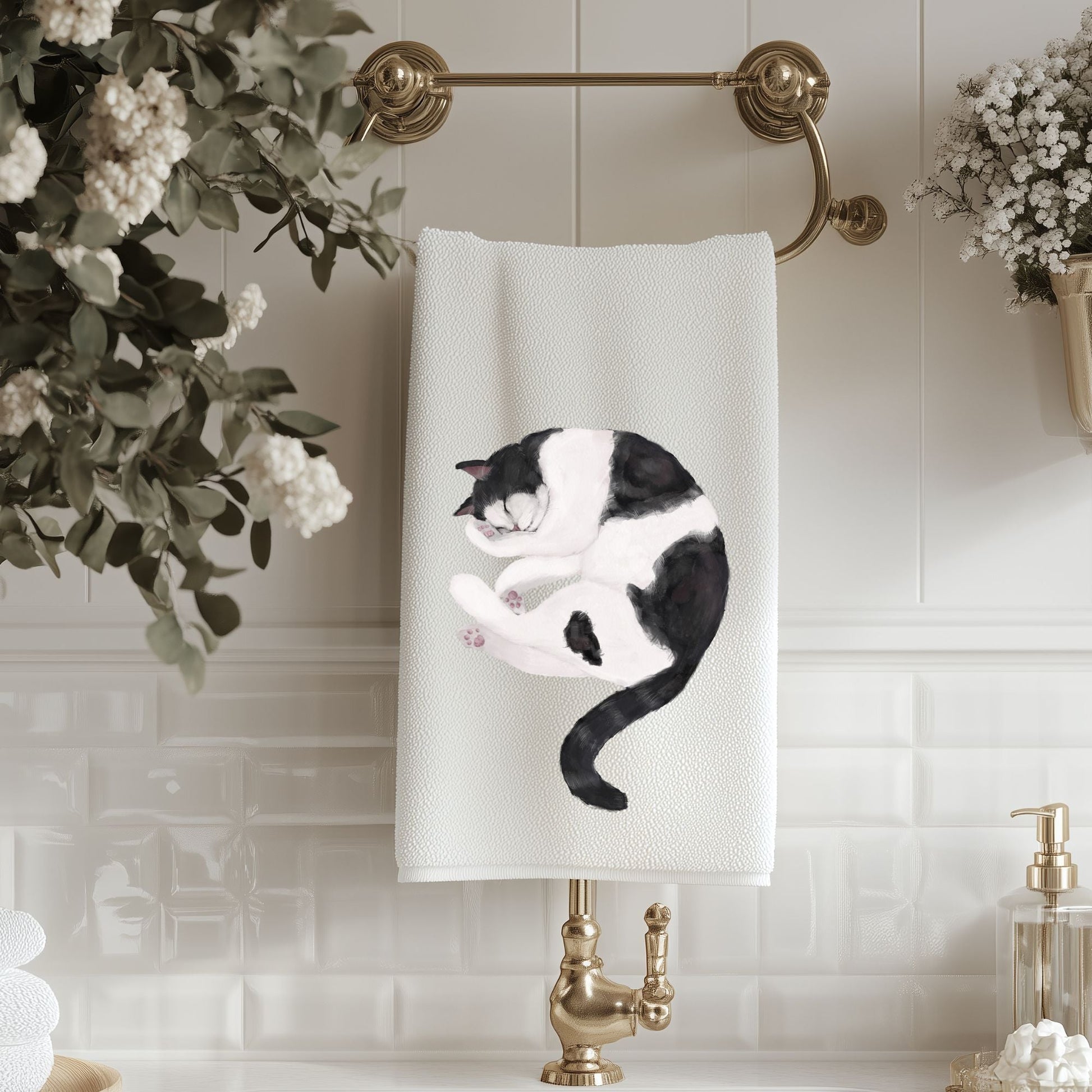 Cozy Sleeping Cat Bathroom Towel - MerikaArt