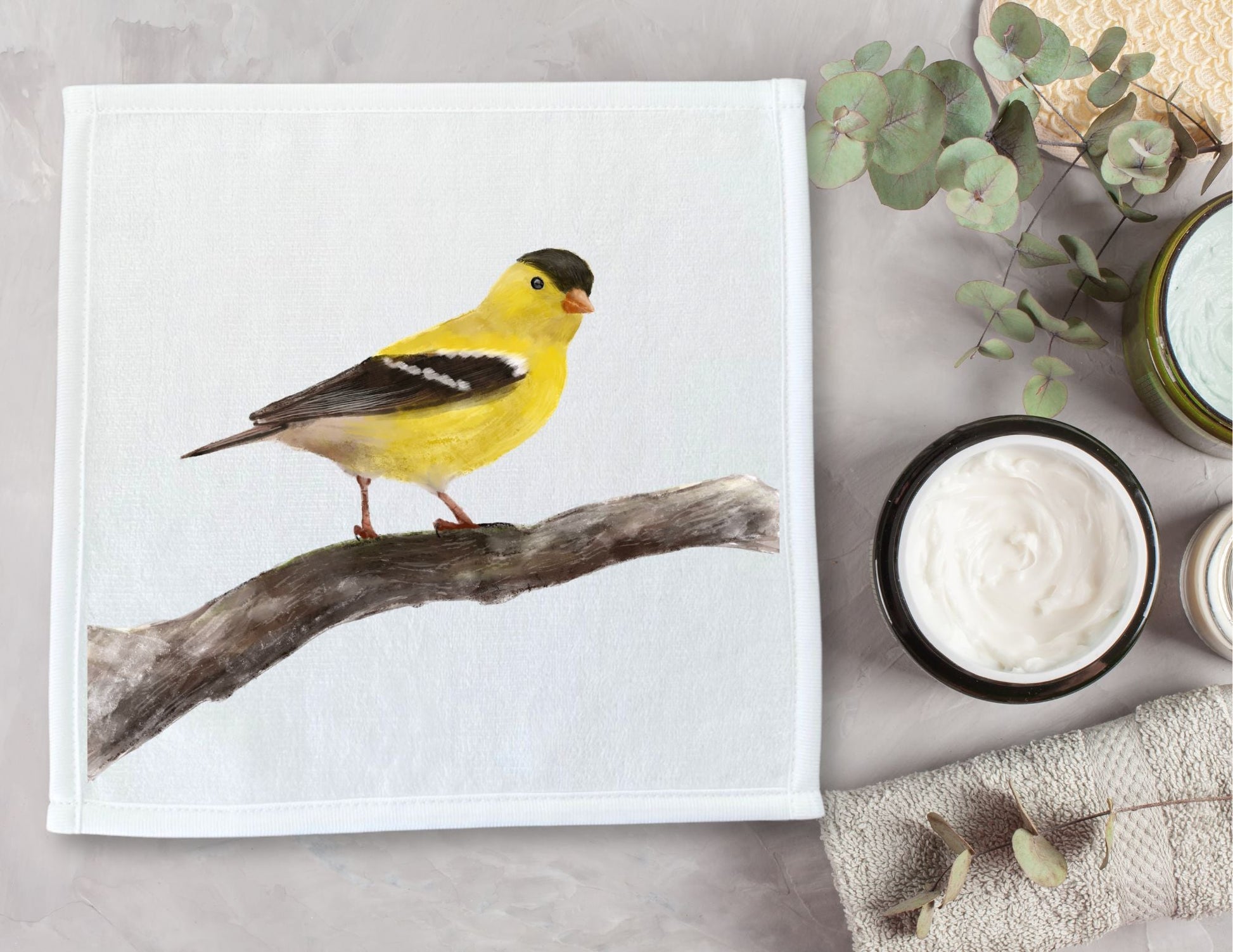 Elegant Golden Finch Washcloth – Perfect for Bird Enthusiasts - MerikaArt