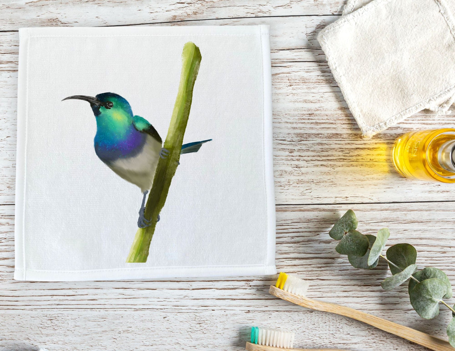 Elegant Sunbird Washcloth – A Vibrant Nature Accent - MerikaArt