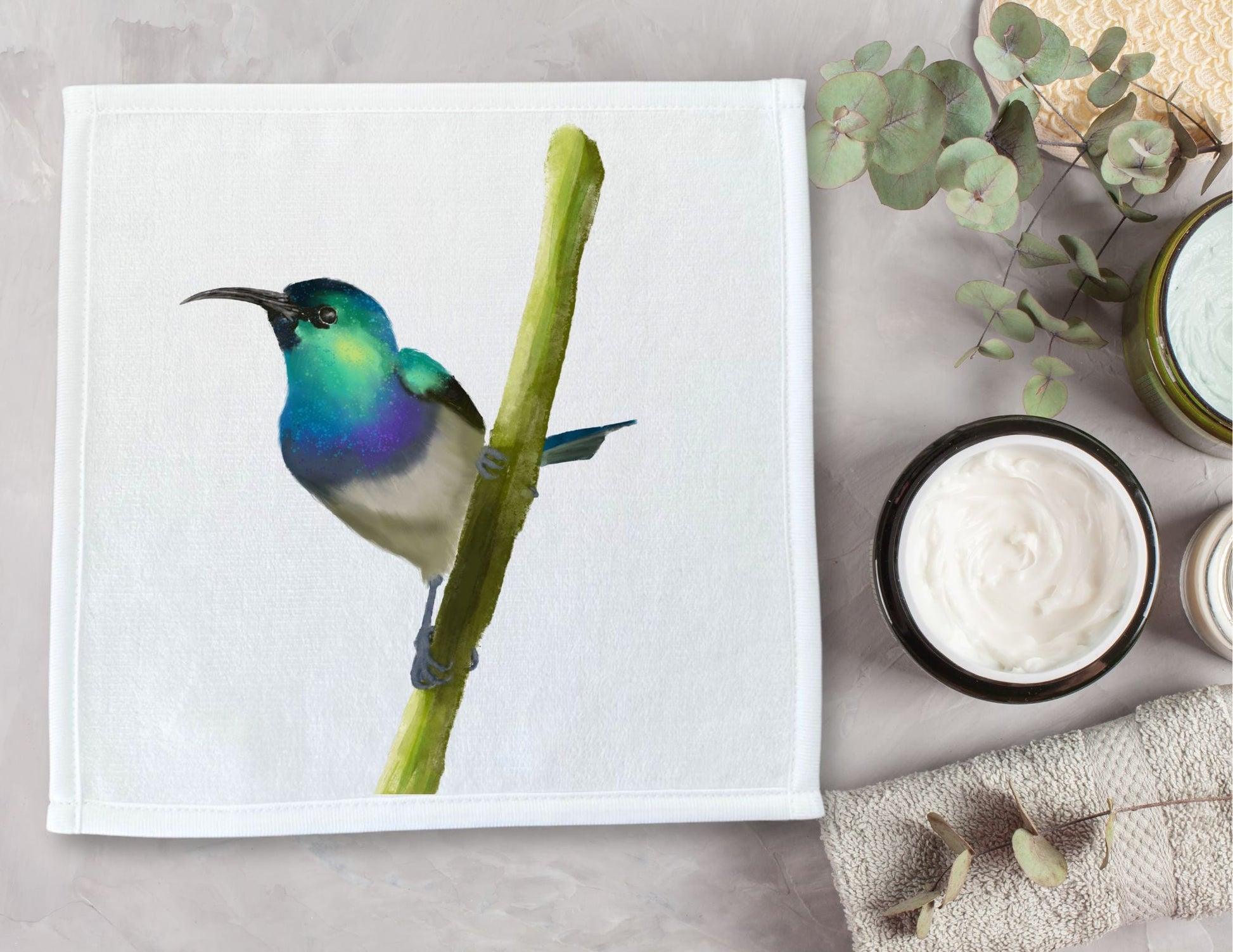 Elegant Sunbird Washcloth – A Vibrant Nature Accent - MerikaArt
