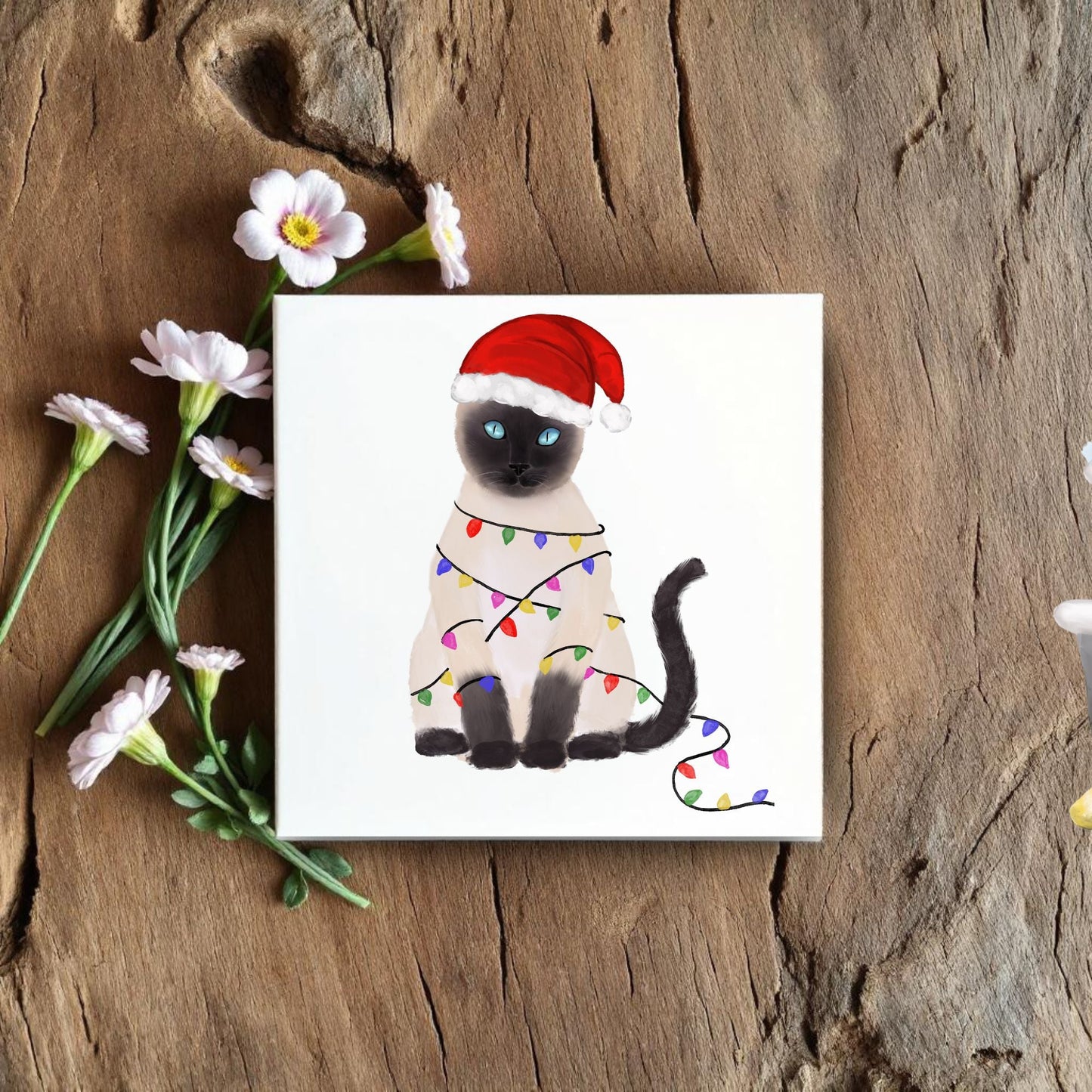 Festive Siamese Cat Illustration – Christmas Lights and Santa Hat - MerikaArt