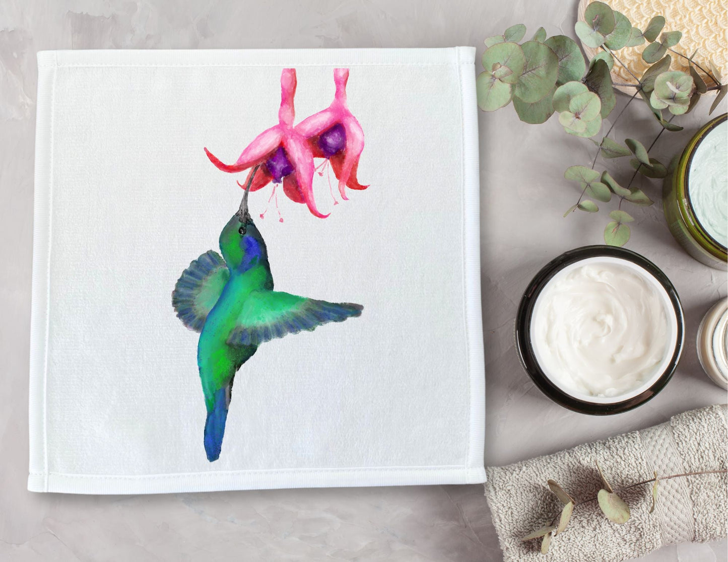 Graceful Hummingbird Washcloth – A Nature Lover's Delight - MerikaArt