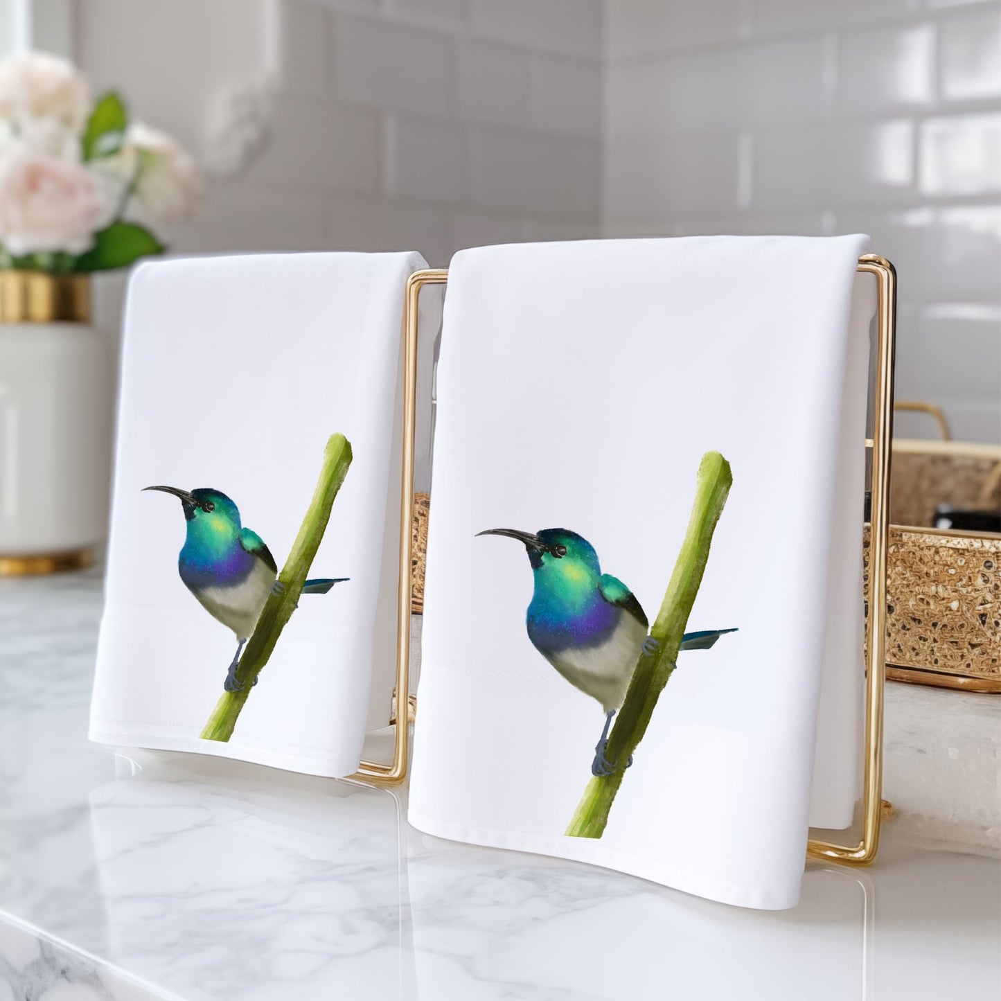 Hummingbird Bathroom Towel - MerikaArt