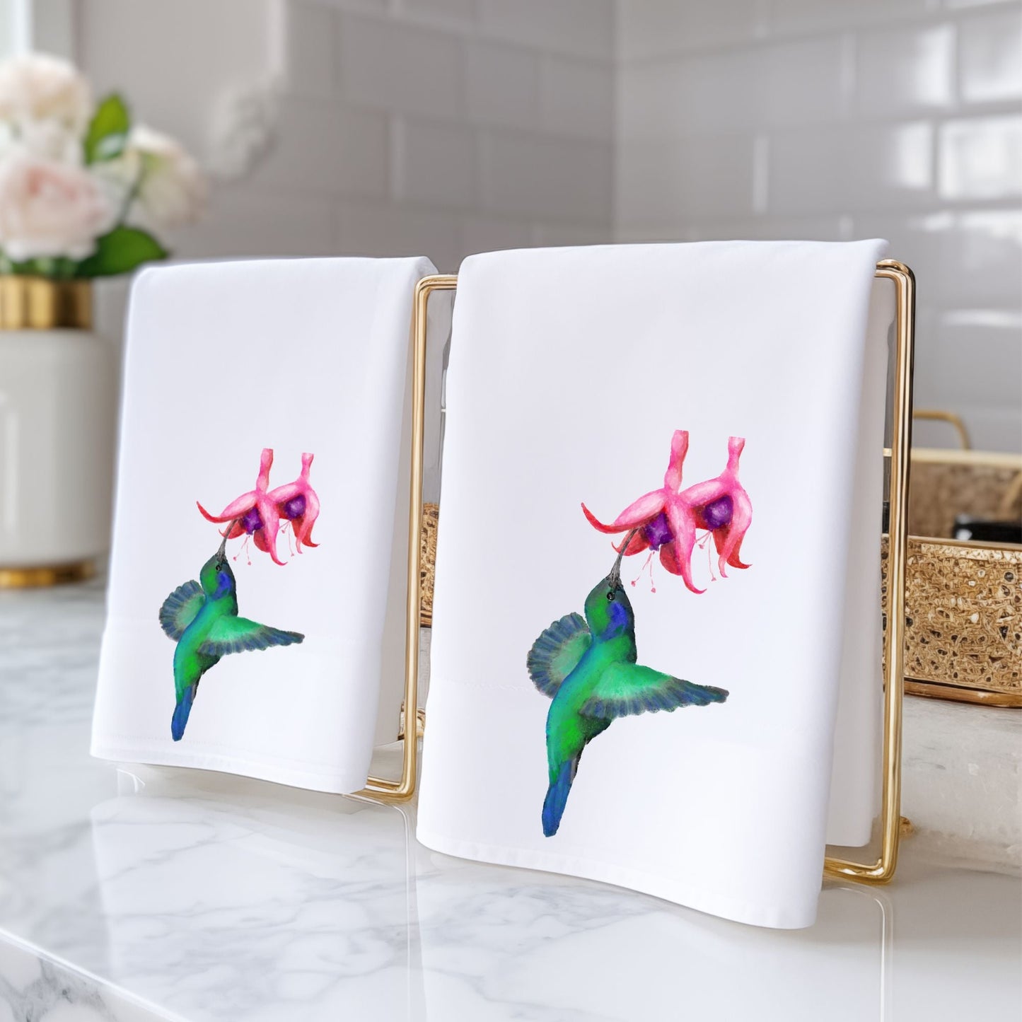 Hummingbird Bathroom Towel - MerikaArt