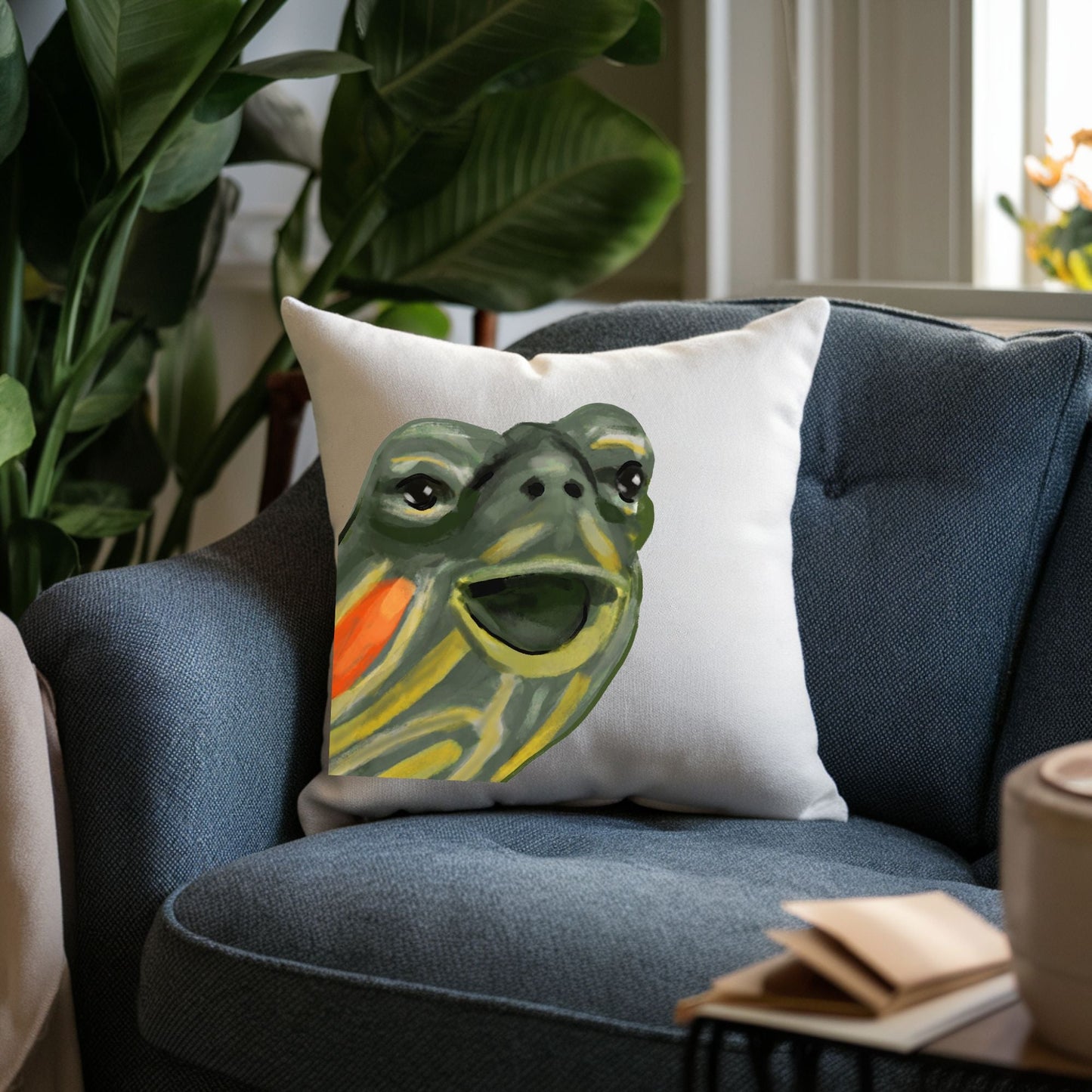 Turtle Pillow - MerikaArt