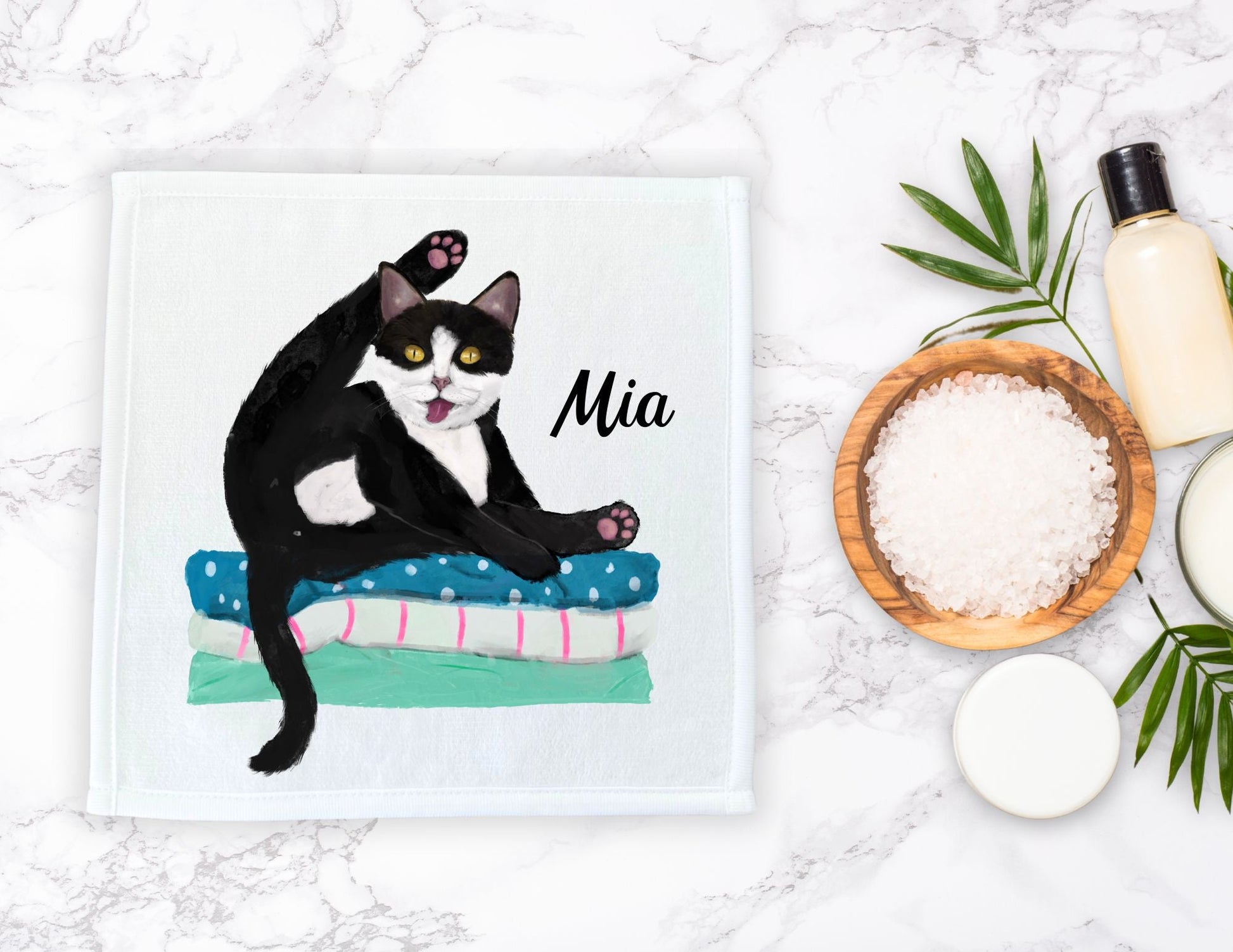 Tuxedo Cat Stretch Washcloth - MerikaArt