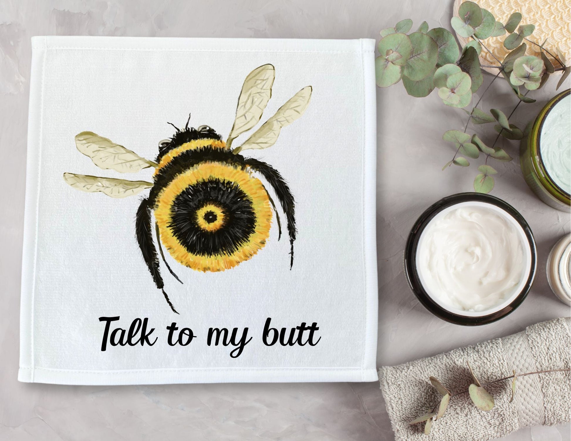 Bumble Bee Washcloth - MerikaArt