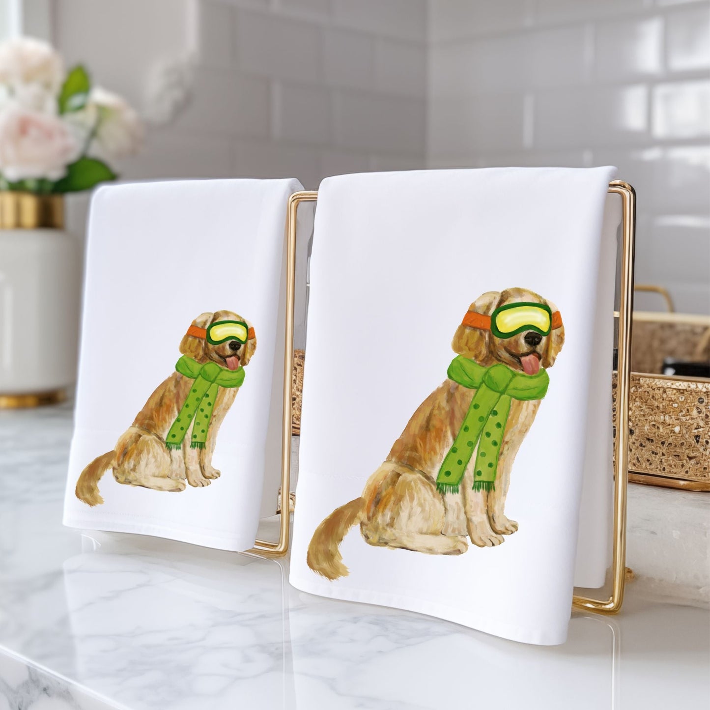 Christmas Golden Retriever Bathroom Towel - MerikaArt
