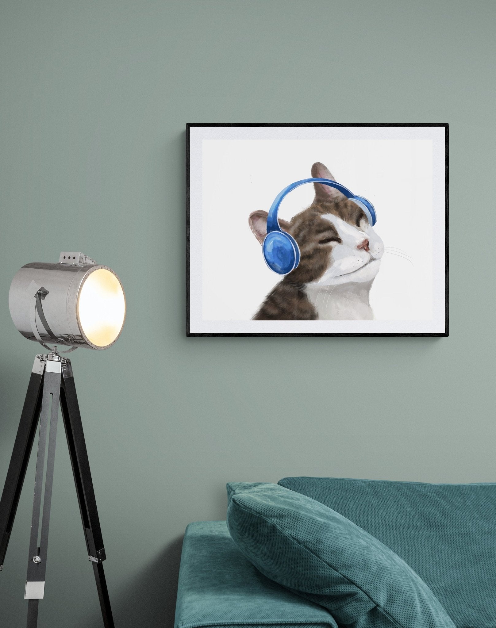 Gray Tabby Cat Listening Music With Headphones Print - MerikaArt