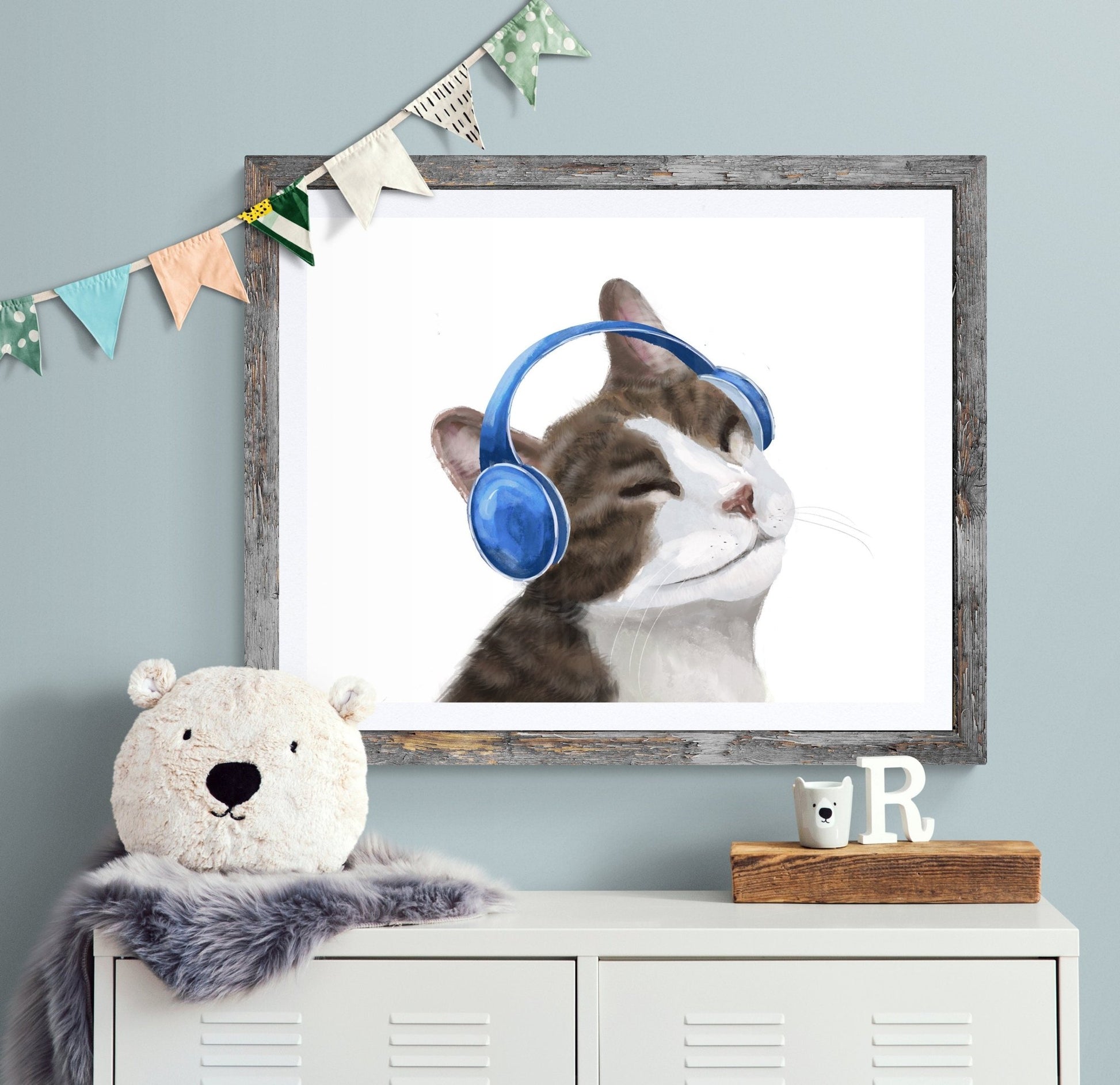 Gray Tabby Cat Listening Music With Headphones Print - MerikaArt