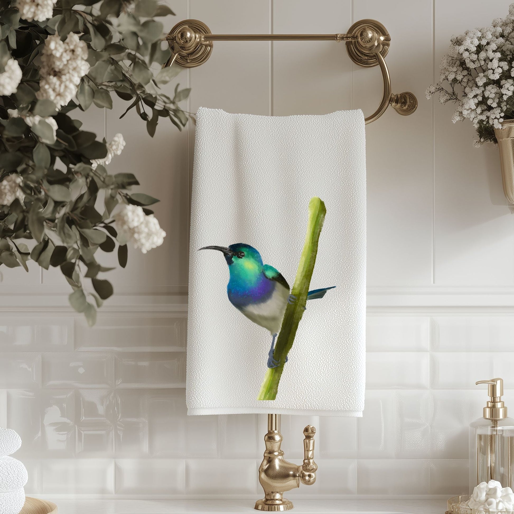 Hummingbird Bathroom Towel - MerikaArt