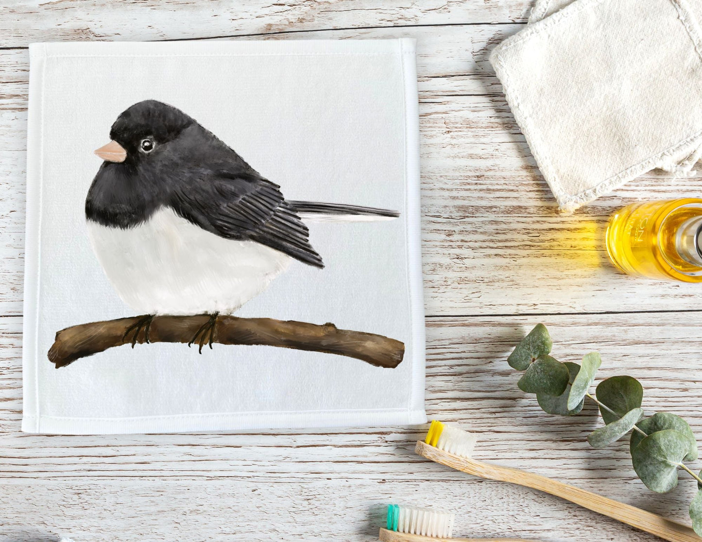 Junco Perched Washcloth – A Beautiful Gift for Bird Enthusiasts - MerikaArt