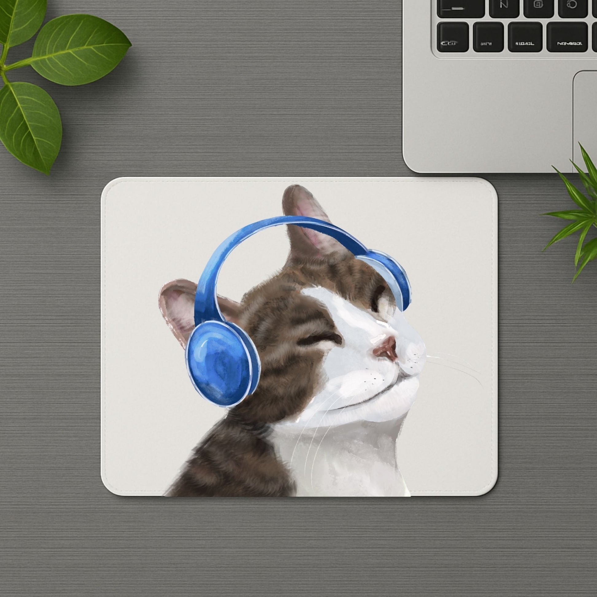 Music Lover Tabby Cat Mousepad - MerikaArt
