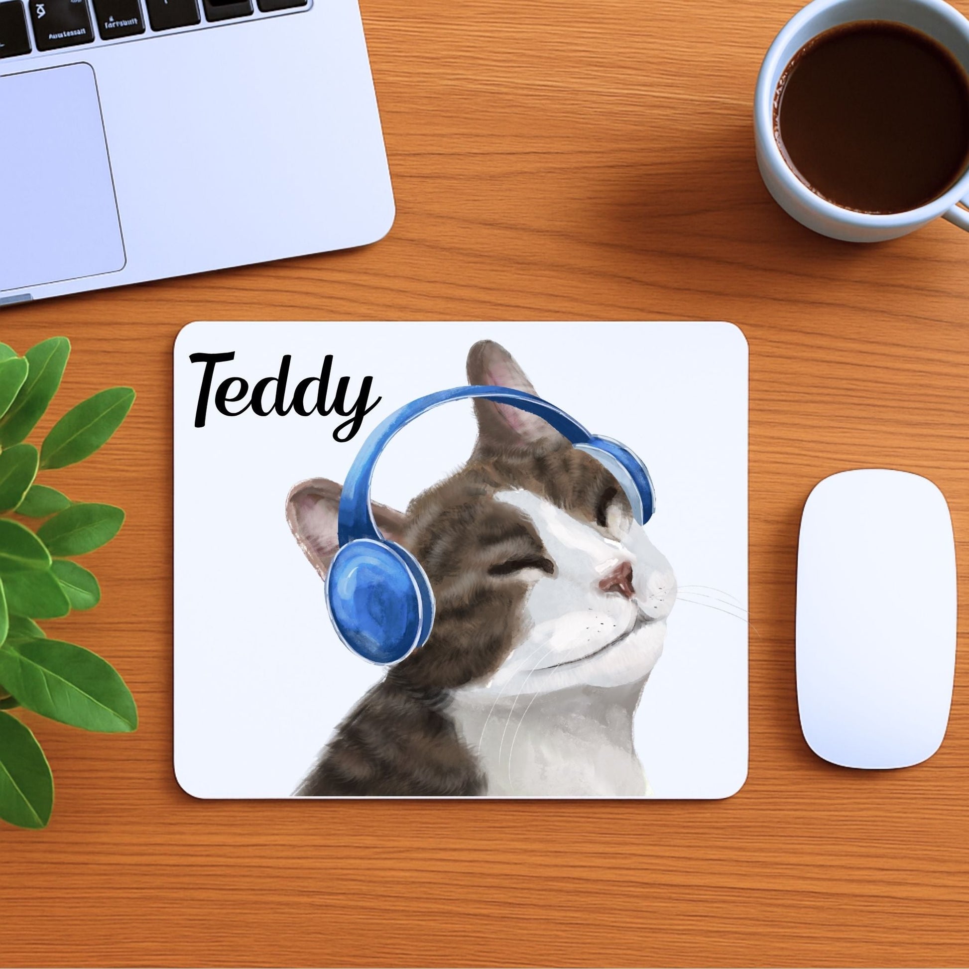 Music Lover Tabby Cat Mousepad - MerikaArt