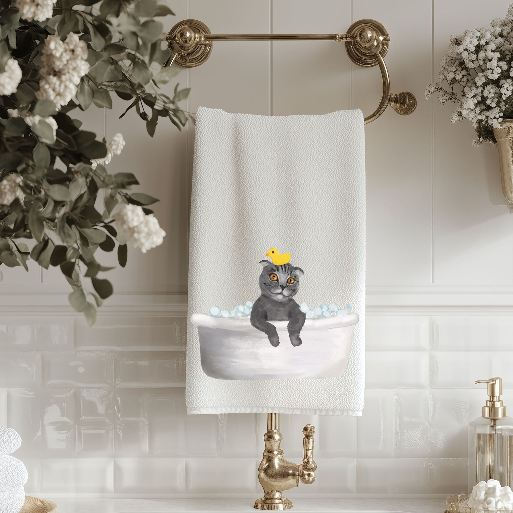 Scottish Fold Cat in Bathtub Bathroom Towel - MerikaArt