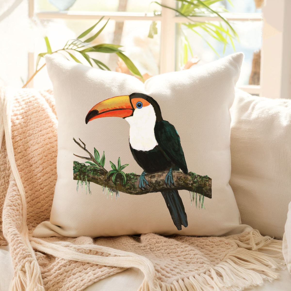 Toco Toucan Throw Pillow - MerikaArt